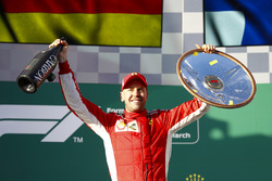 Победитель Себастьян Феттель, Ferrari