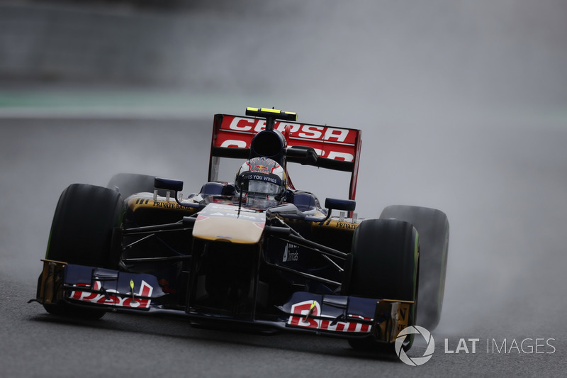 2013: Toro Rosso STR8 (одно шестое место, 8-е место в КК)