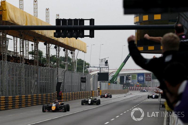 2017: Dan Ticktum, Motopark