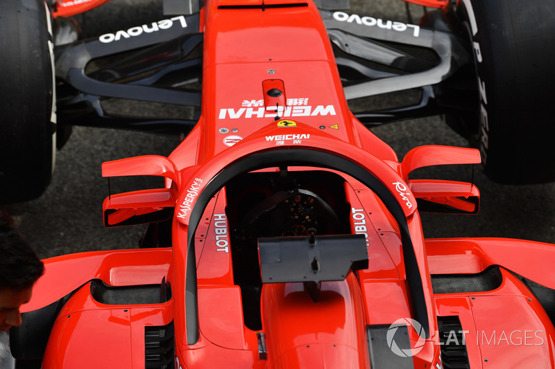 Detail kaca spion halo Ferrari SF71H