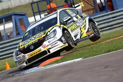 Tom Chilton, Power Maxed Racing Vauxhall Astra