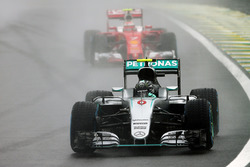 Нико Росберг, Mercedes AMG F1 W07 Hybrid, Кими Райкконен, Ferrari SF16-H