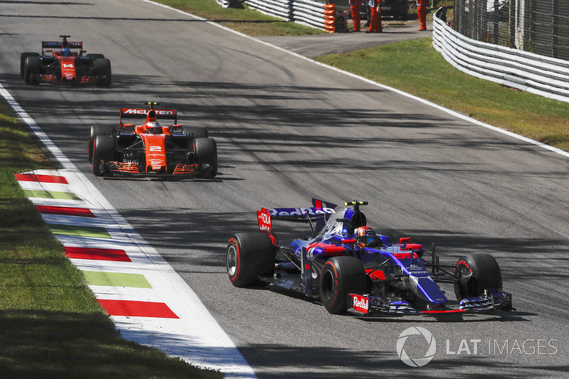 Carlos Sainz Jr., Scuderia Toro Rosso STR12