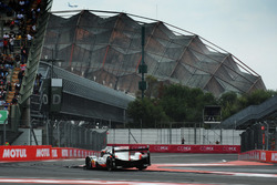#2 Porsche Team Porsche 919 Hybrid: Timo Bernhard, Earl Bamber, Brendon Hartley