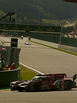 #8 Audi Sport Team Joest Audi R18 e-tron quattro: Lucas di Grassi, Loic Duval, Oliver Jarvis