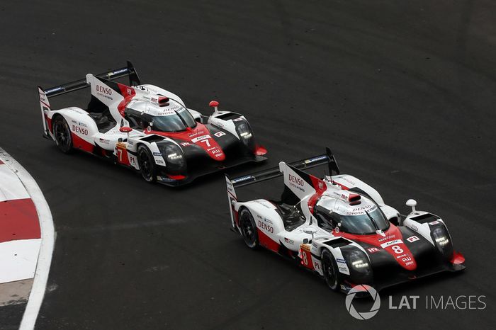 #8 Toyota Gazoo Racing Toyota TS050 Hybrid: Anthony Davidson, Sébastien Buemi, Kazuki Nakajima, #7 Toyota Gazoo Racing Toyota TS050 Hybrid: Mike Conway, Kamui Kobayashi, Jose Maria Lopez