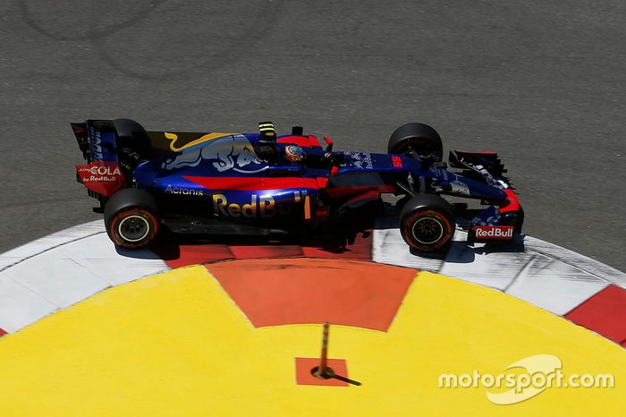 Carlos Sainz Jr., Scuderia Toro Rosso STR12
