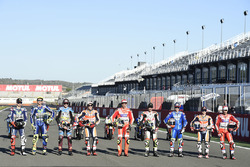 Les neufs vainqueurs de la saison 2016 : Jorge Lorenzo, Yamaha Factory Racing, Valentino Rossi, Yamaha Factory Racing, Jack Miller, Estrella Galicia 0,0 Marc VDS, Marc Marquez, Repsol Honda Team, Andrea Iannone, Ducati Team, Cal Crutchlow, Team LCR Honda, Maverick Viñales, Team Suzuki Ecstar MotoGP, Dani Pedrosa, Repsol Honda Team, Andrea Dovizioso, Ducati Team