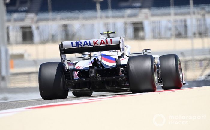 Mick Schumacher, Haas VF-21 