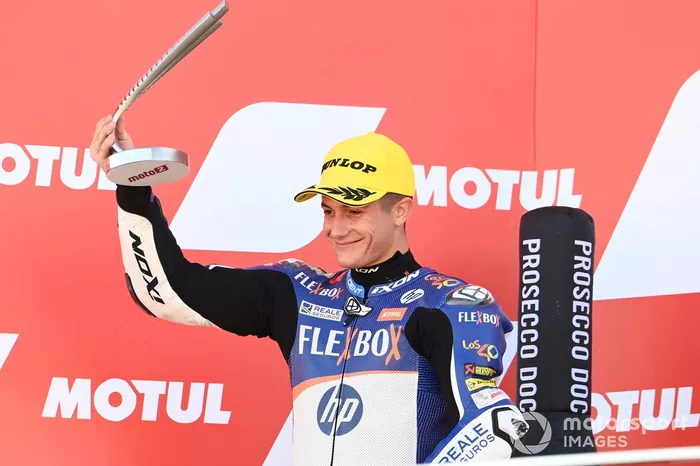 Hector Garzo, Pons HP40