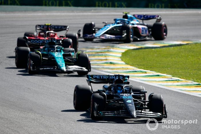 George Russell, Mercedes F1 W14, Lance Stroll, Aston Martin AMR23, Carlos Sainz, Ferrari SF-23