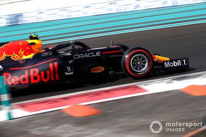 Sergio Pérez, Red Bull Racing RB16B