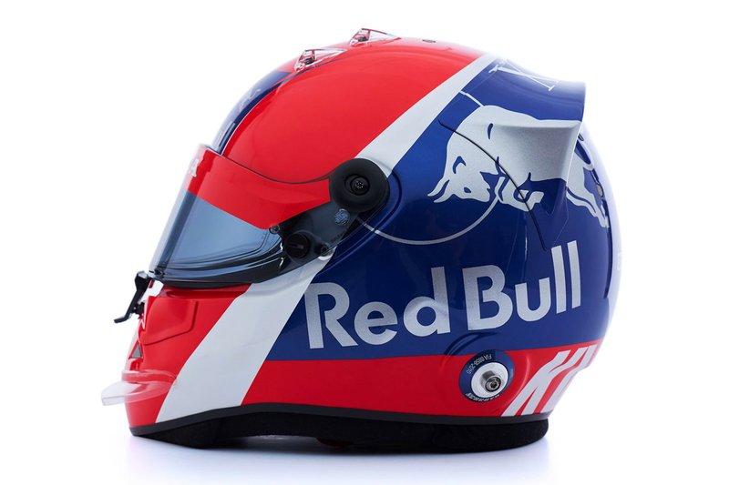 Шлем пилота Toro Rosso Даниила Квята