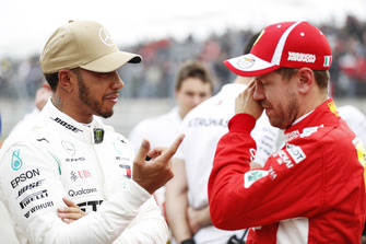 Льюіс Хемілтон, Mercedes AMG F1, Себастьян Феттель, Ferrari