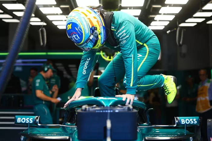 Fernando Alonso, Aston Martin Racing