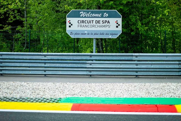 Spa-Francorchamps track signage
