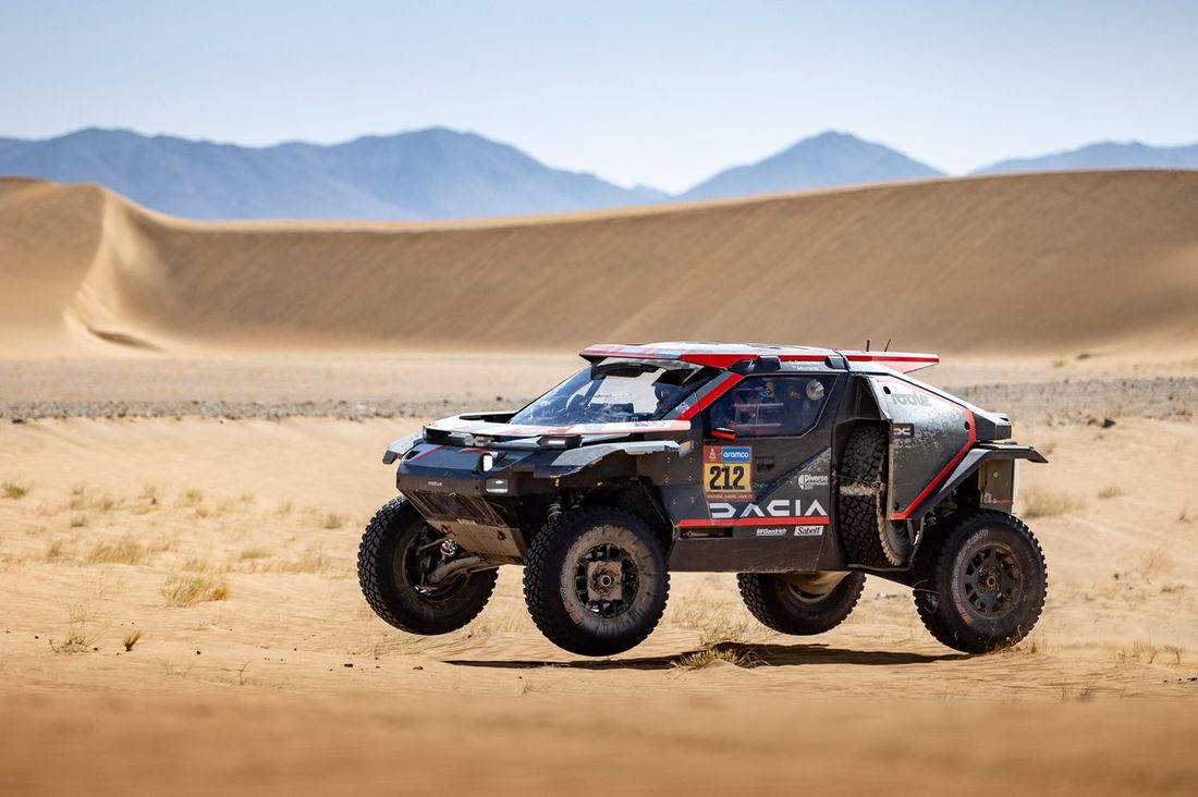 #212 Dacia Sandriders Dacia: Cristina Gutierrez, Pablo Moreno