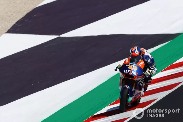 Hector Garzo, Pons HP40