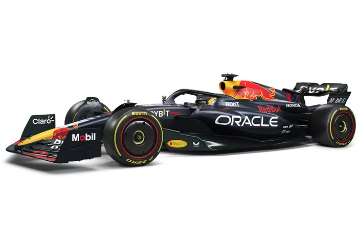Red Bull RB18 von 2022 im Design für 2023