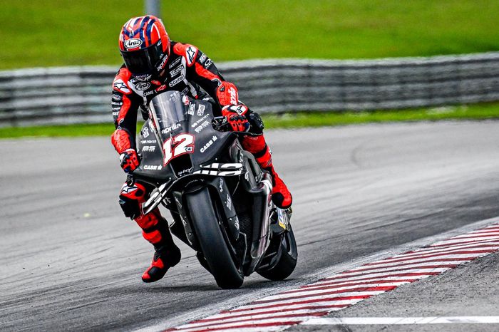 Maverick Viñales, Aprilia Racing