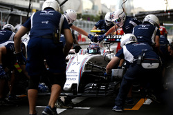 Валттері Боттас, Williams FW38, піт-стоп під час практики