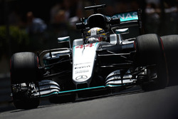 Льюис Хэмилтон, Mercedes AMG F1 W07 Hybrid