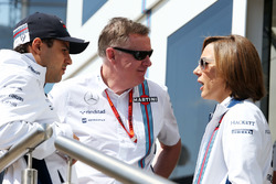 Felipe Massa, Williams met Mike O'Driscoll, Williams Group CEO en Claire Williams, Williams teambaas