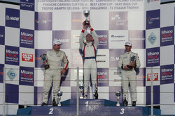 Podio TCR, Gara 1: il secondo classificato Imerio Brigliadori, BF Racing, il vincitore Roberto Colci