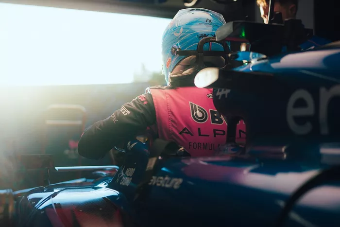 بيير غاسلي، ألبين