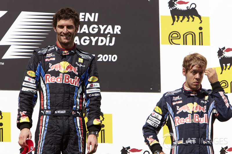 Winnaar Mark Webber, Red Bull Racing, en de als tweede gefinishte Sebastian Vettel, Red Bull Racing