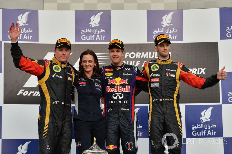 Podium: second place Kimi Raikkonen, Lotus F1 Team, Gill Jones, Red Bull Racing Head of on track ele