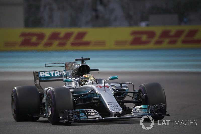 2017. Mercedes F1 W08 EQ Power+