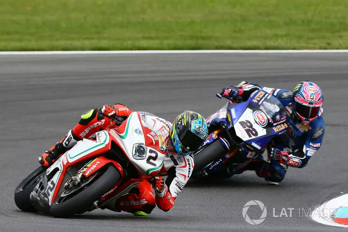Leon Camier, MV Agusta, Alex Lowes, Pata Yamaha