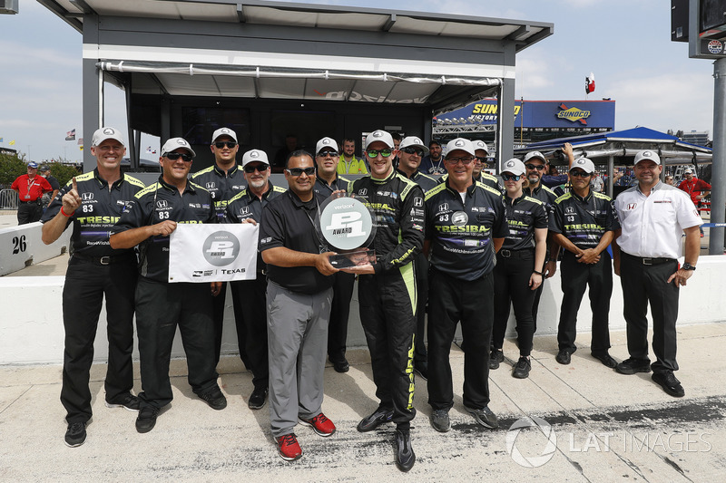 Ganador de la pole Charlie Kimball, Chip Ganassi Racing Honda
