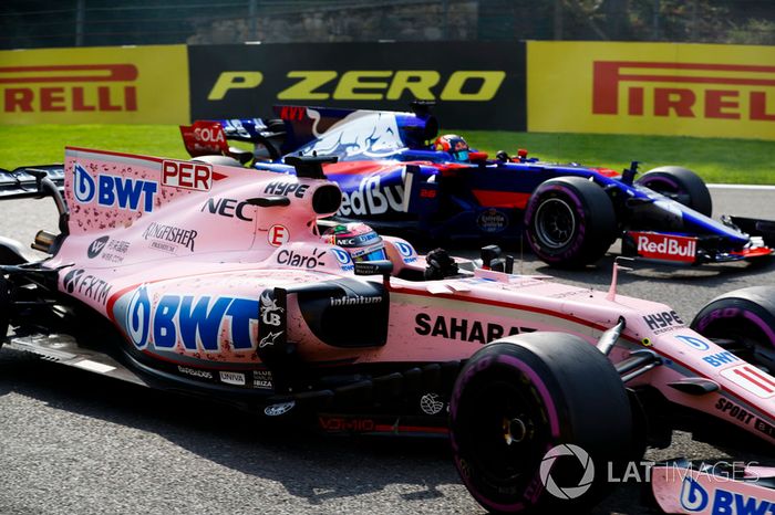 Sergio Perez, Sahara Force India F1 VJM10, Daniil Kvyat, Scuderia Toro Rosso STR12
