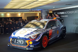 Hayden Paddon, Daniel Sordo, Thierry Neuville, Hyundai Motorsport, dévoilent la Hyundai i20 Coupe WRC 2017