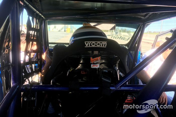 Santiago Urrutia pruebas en el Ford fiesta KD