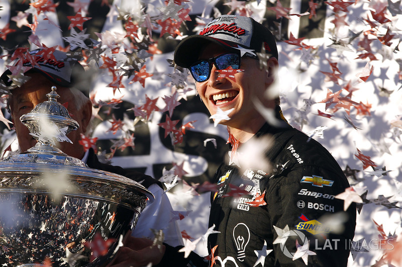 Josef Newgarden titré en IndyCar