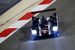 #2 Porsche Team Porsche 919 Hybrid: Romain Dumas, Neel Jani, Marc Lieb
