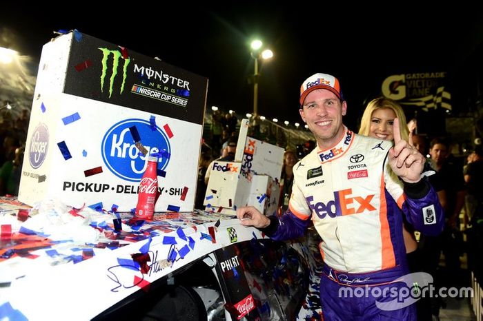 Ganador, Denny Hamlin, Joe Gibbs Racing Toyota