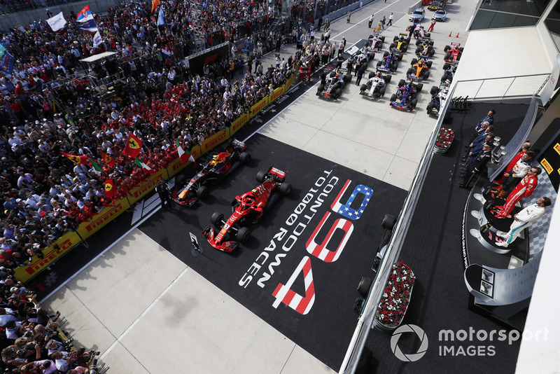 Podio: tercer lugar Lewis Hamilton, Mercedes AMG F1, ganador de la carrera, Kimi Raikkonen, Ferrari y segundo lugar Max Verstappen, Red Bull Racing