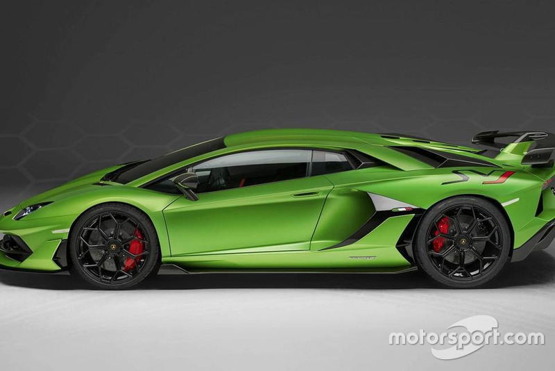Lamborghini Aventador SVJ