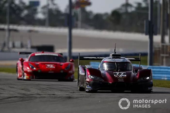 #77 Mazda Team Joest Mazda DPi, DPi: Oliver Jarvis, Tristan Nunez, Timo Bernhard, Rene Rast