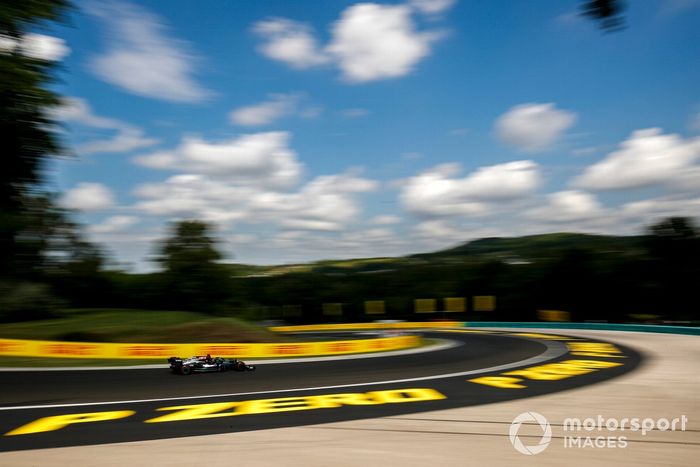 Lewis Hamilton, Mercedes W12