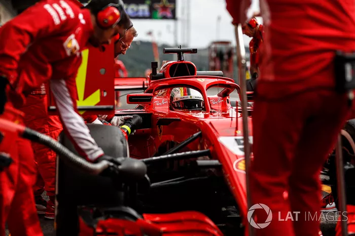 Sebastian Vettel, Ferrari SF71H pit stop