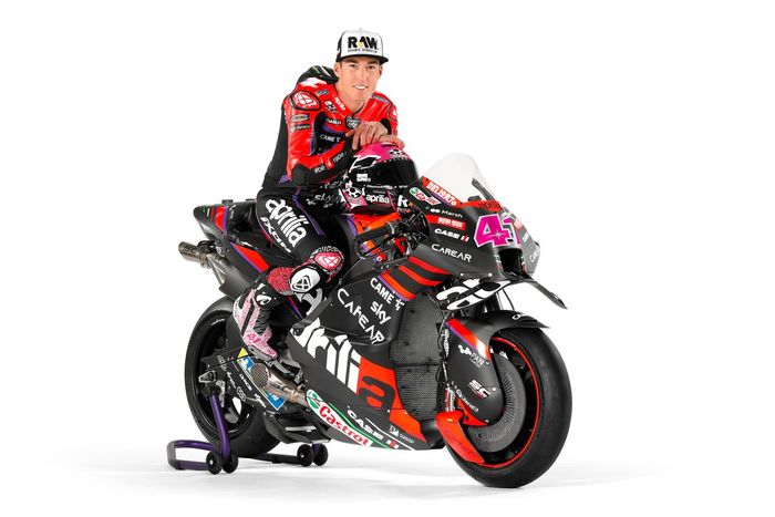 Aleix Espargaro, Aprilia Racing