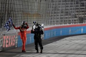 Race winner Kyle Busch, Joe Gibbs Racing, Toyota Camry