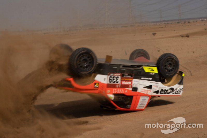 Accidente del #339 Ford: Martin Kolomy, Jiri Stross