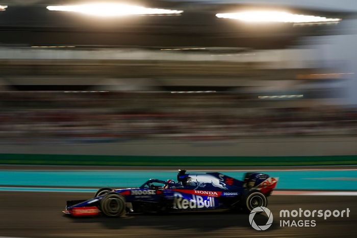 Daniil Kvyat, Toro Rosso STR14