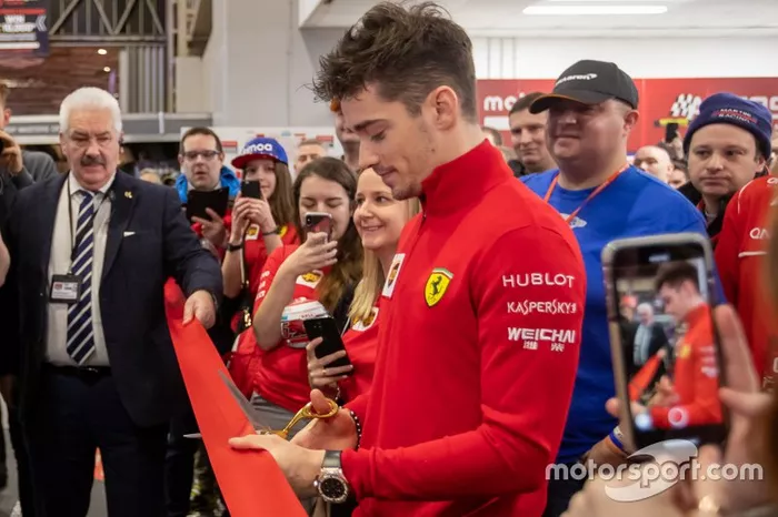 Charles Leclerc, Ferrari, abre la 4ª jornada del Salón Internacional Autosport